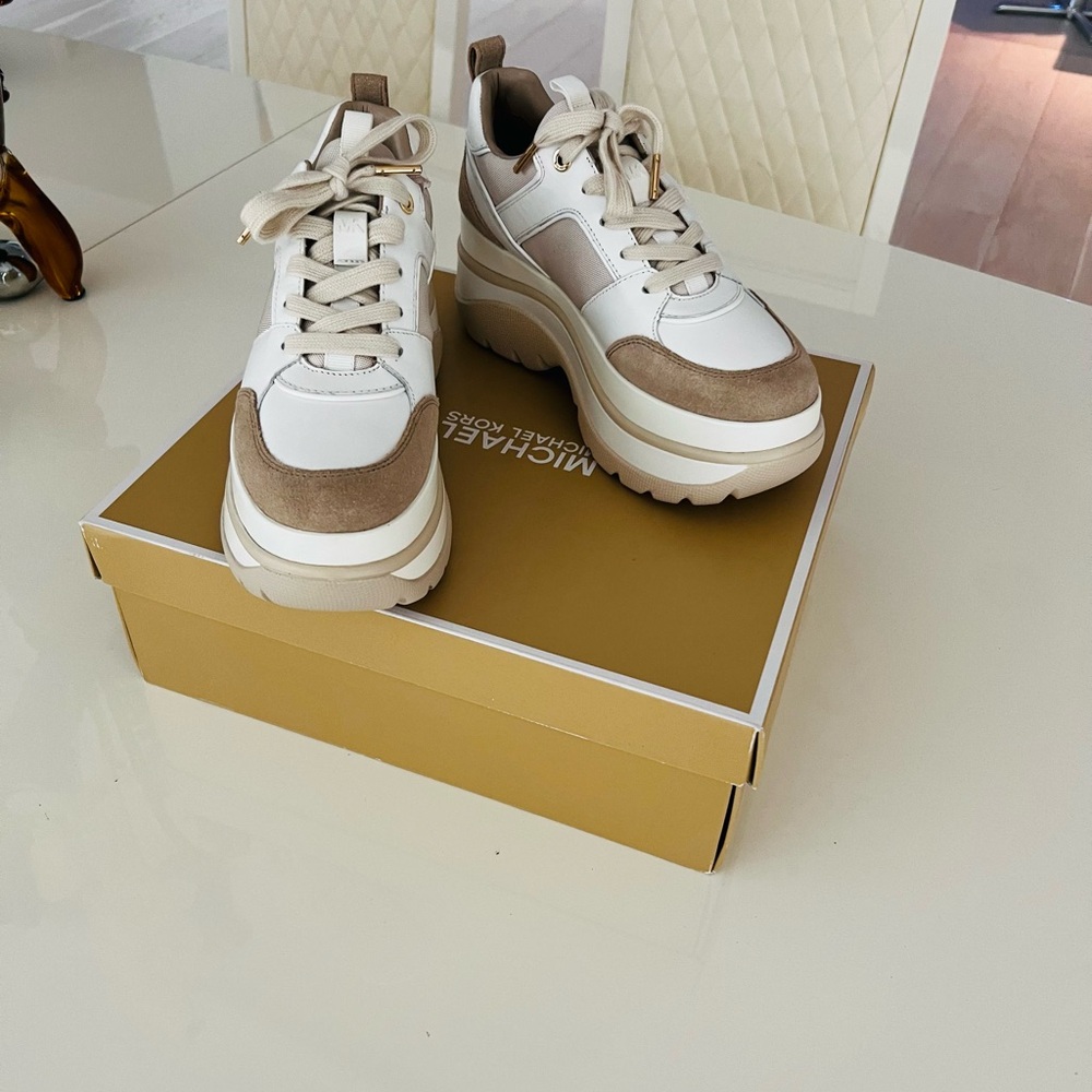 Michael Kors Felicia Leather Platform Dad Trainer Sneakers size 6.5 - Picture 12 of 16